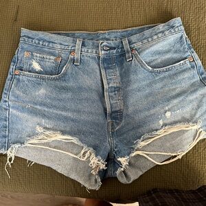 Levis 501® ORIGINAL FIT HIGH RISE WOMEN'S SHORTS